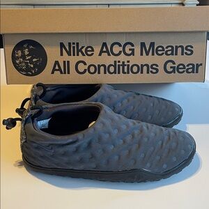 Nike ACG Men's Black Sneakers